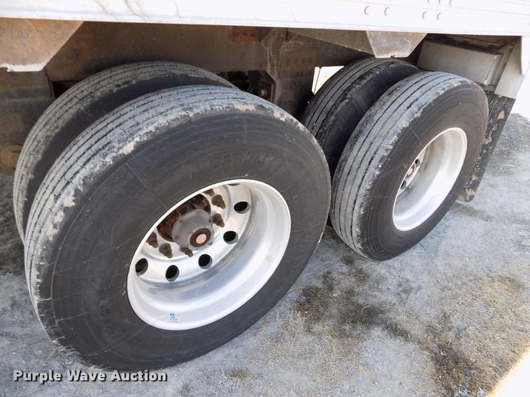 image for item FA9509 2010 Timpte Super Hopper double hopper bottom grain trailer