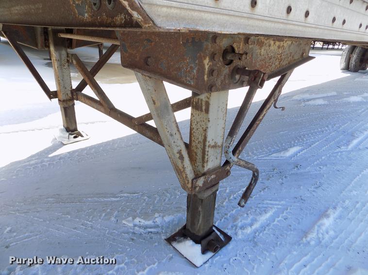 image for item FH9170 2000 Wabash dry van trailer