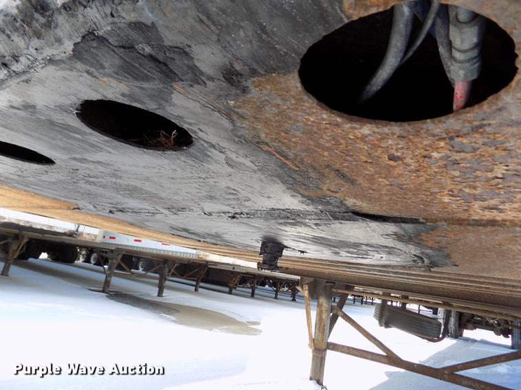 image for item FH9170 2000 Wabash dry van trailer