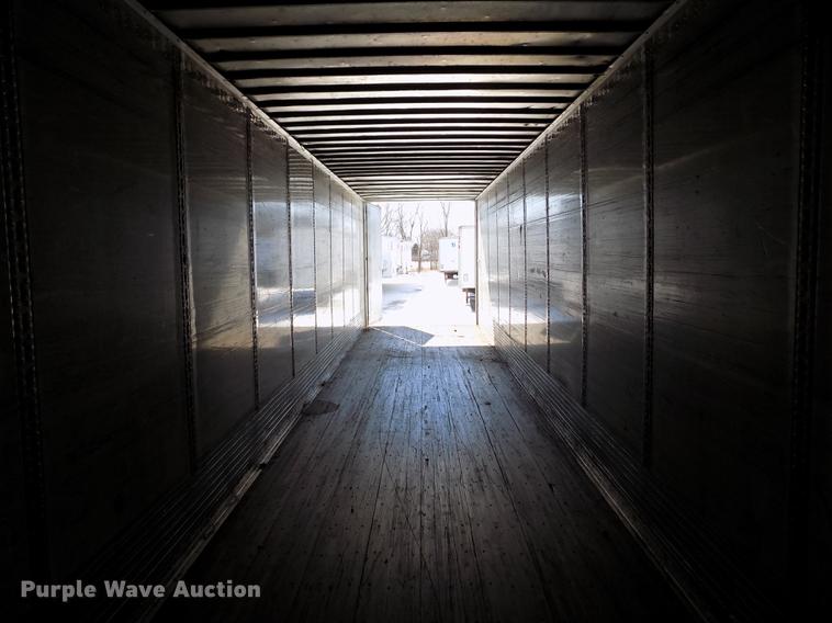 image for item FH9171 2000 Wabash dry van trailer