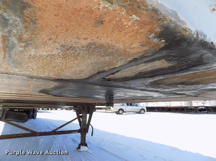 image for item FH9171 2000 Wabash dry van trailer