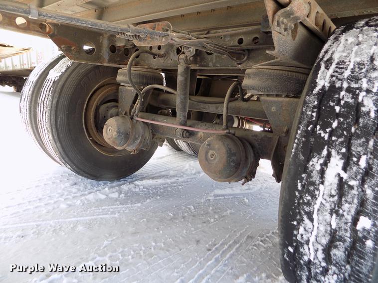 image for item FH9171 2000 Wabash dry van trailer