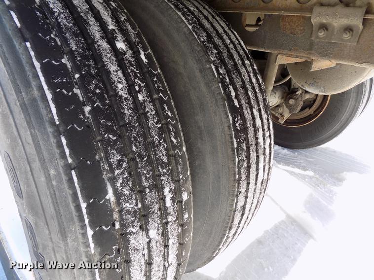 image for item FH9171 2000 Wabash dry van trailer