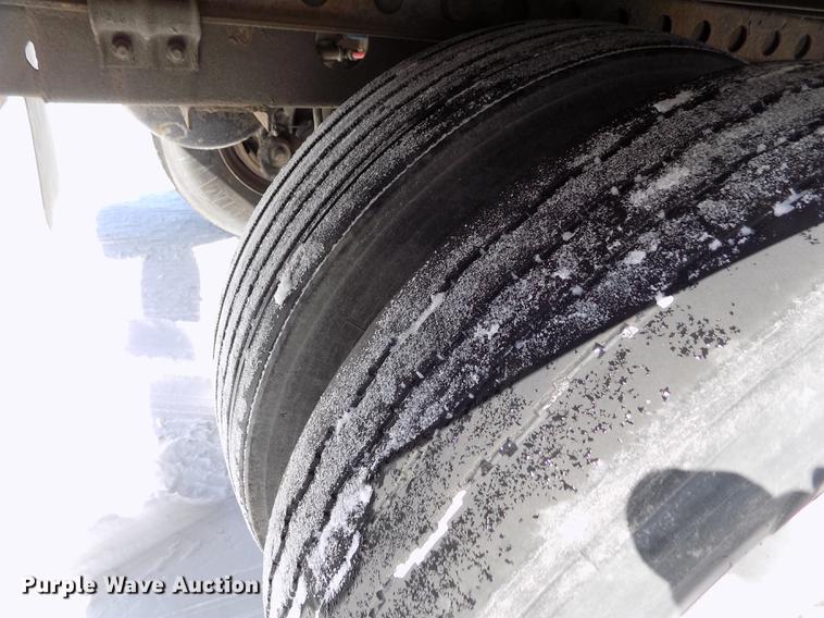 image for item FH9171 2000 Wabash dry van trailer