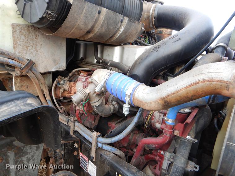 image for item FQ9646 2008 Mack GU713 semi truck