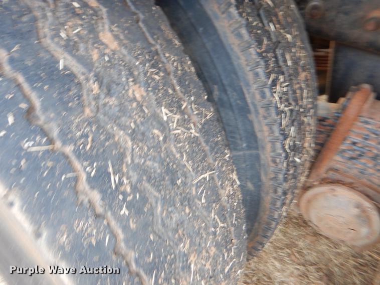 image for item FQ9646 2008 Mack GU713 semi truck