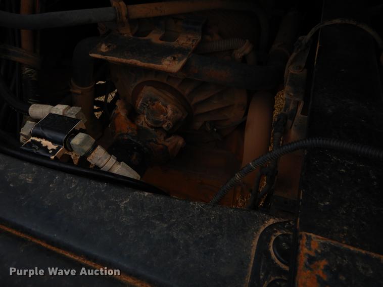 image for item FQ9646 2008 Mack GU713 semi truck