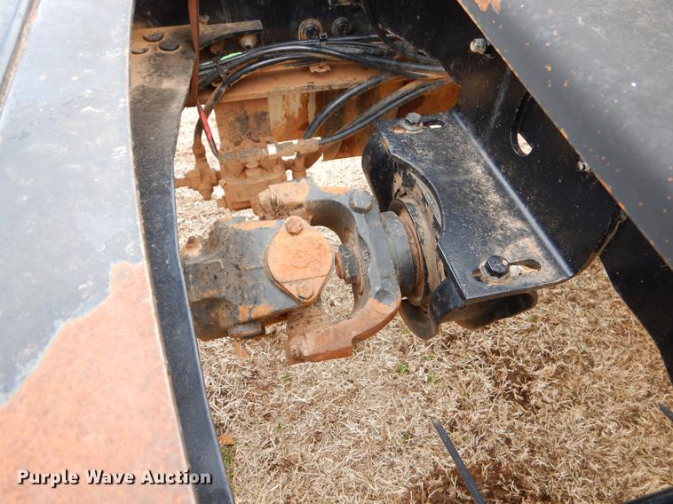 image for item FQ9646 2008 Mack GU713 semi truck