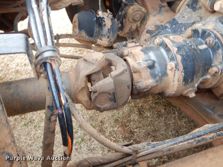 image for item FQ9646 2008 Mack GU713 semi truck