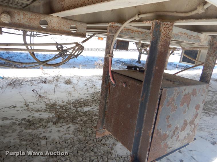 image for item FQ9721 1999 Lufkin TFV-IPST dry van trailer