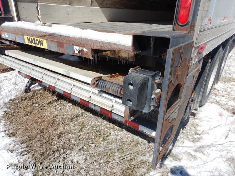 image for item FQ9721 1999 Lufkin TFV-IPST dry van trailer