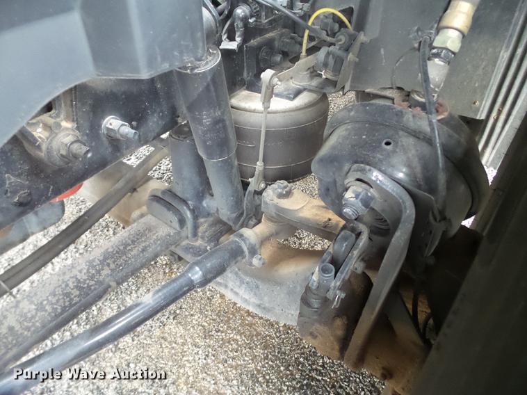 image for item FS9505 2012 Volvo VN Series semi truck