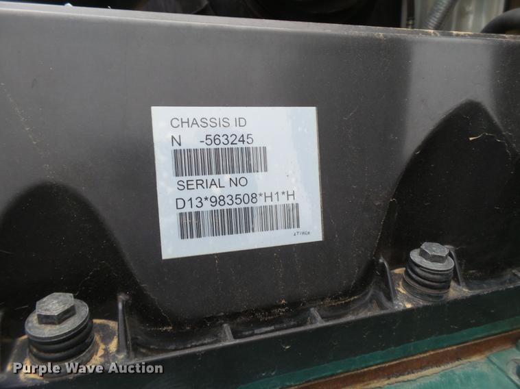 image for item FS9505 2012 Volvo VN Series semi truck