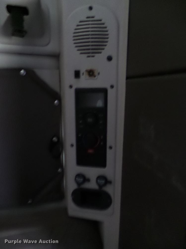 image for item FS9505 2012 Volvo VN Series semi truck