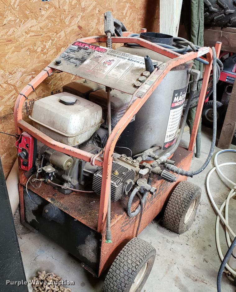 image for item AV9276 Easy Kleen Magnum 4000 pressure washer