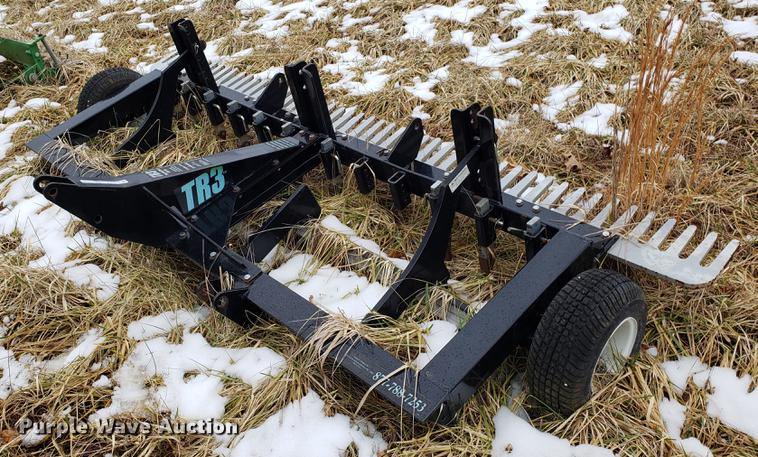 TR3 3-in-1 rake in Stover, MO | Item AV9279 sold | Purple Wave