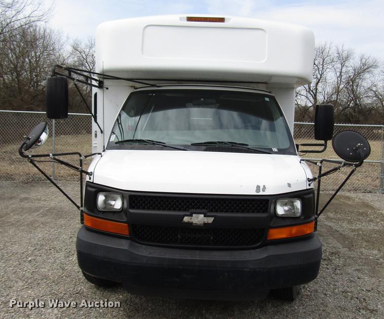 image for item DB6752 2008 Chevrolet Express 3500 Cargo school bus
