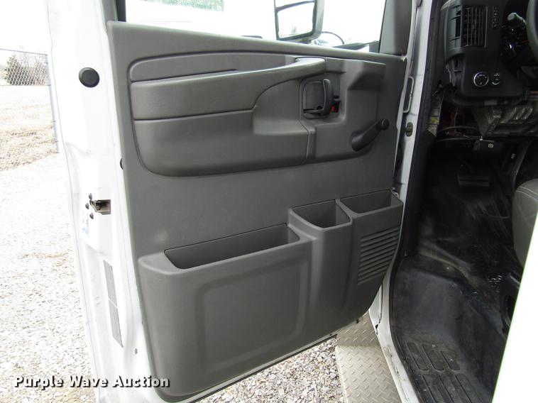 image for item DB6752 2008 Chevrolet Express 3500 Cargo school bus