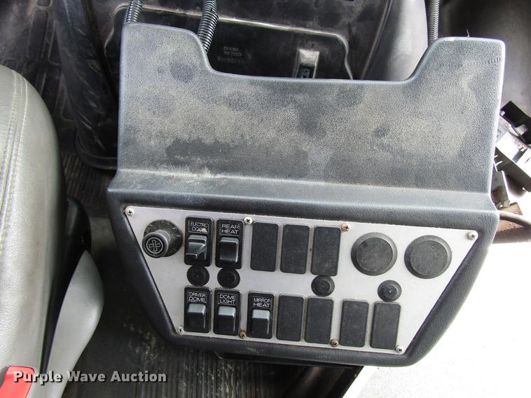 image for item DB6752 2008 Chevrolet Express 3500 Cargo school bus