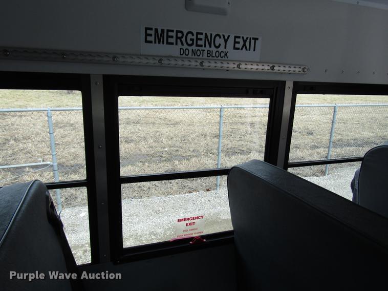 image for item DB6752 2008 Chevrolet Express 3500 Cargo school bus