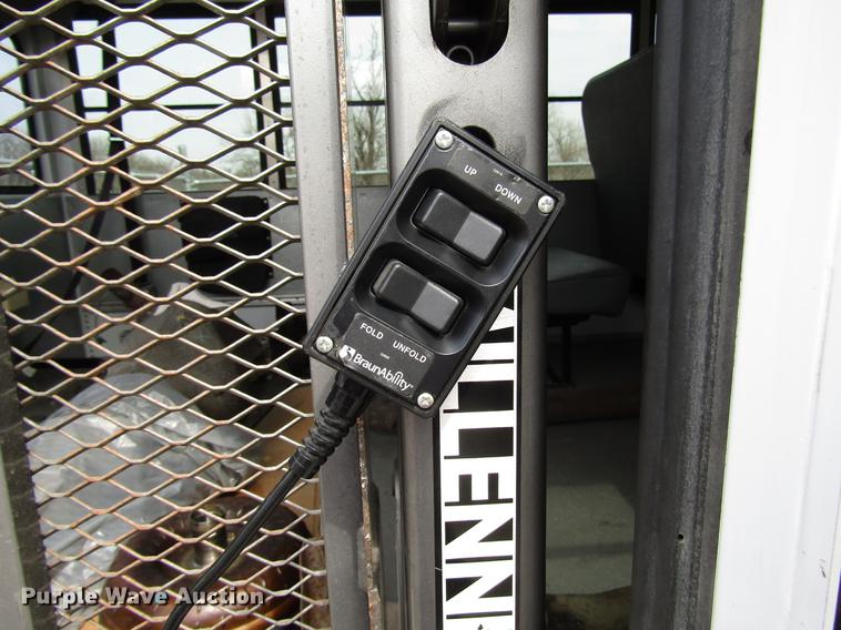 image for item DB6752 2008 Chevrolet Express 3500 Cargo school bus