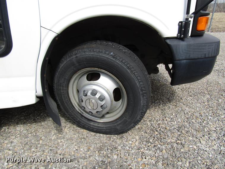 image for item DB6752 2008 Chevrolet Express 3500 Cargo school bus