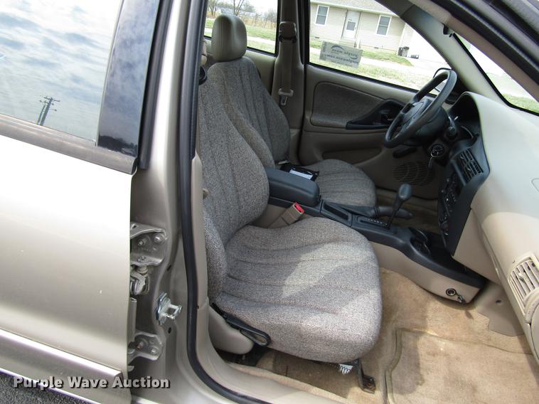 image for item DB6754 2004 Chevrolet Cavalier