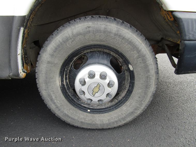 image for item DB6755 2007 Chevrolet Express 3500 Cargo school bus