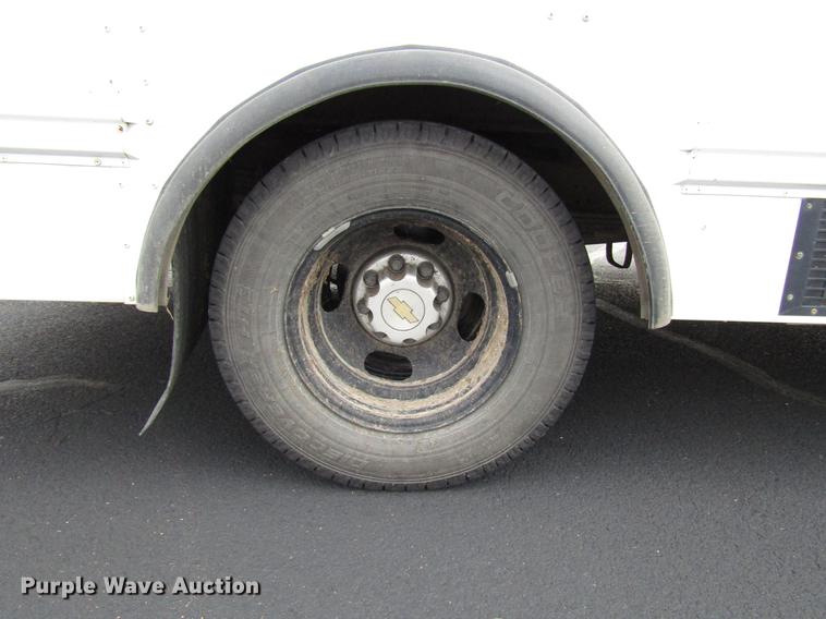 image for item DB6755 2007 Chevrolet Express 3500 Cargo school bus