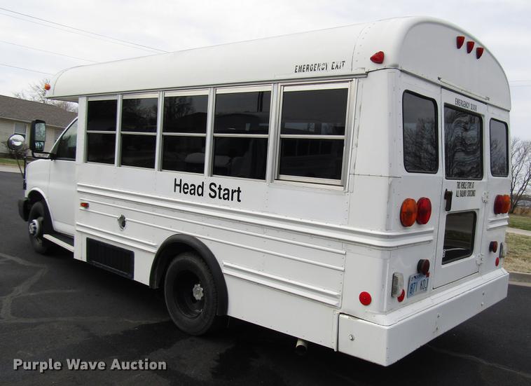 image for item DB6756 2003 Chevrolet Express G3500 school bus