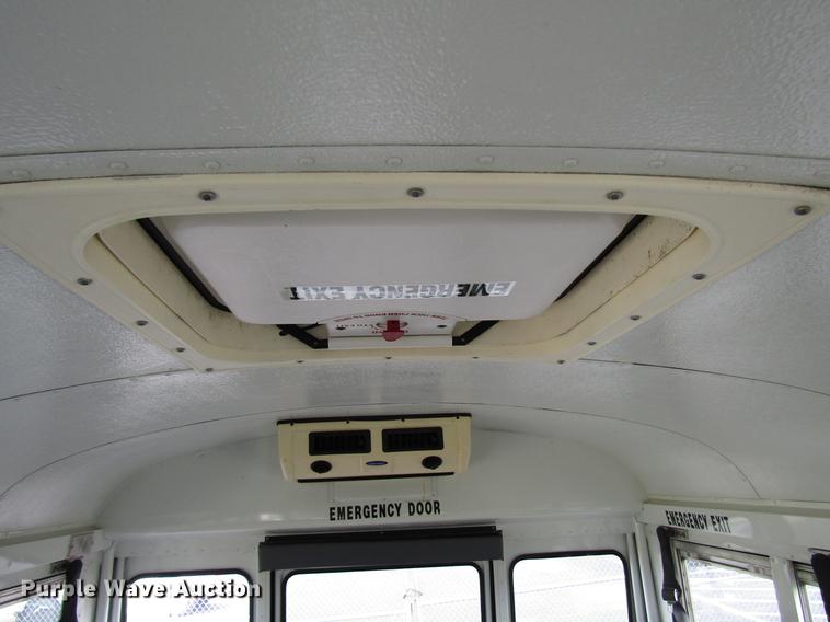image for item DB6756 2003 Chevrolet Express G3500 school bus