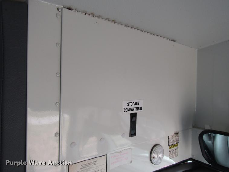 image for item DB6756 2003 Chevrolet Express G3500 school bus