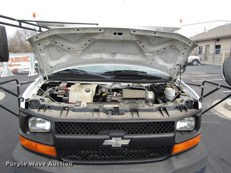 image for item DB6756 2003 Chevrolet Express G3500 school bus