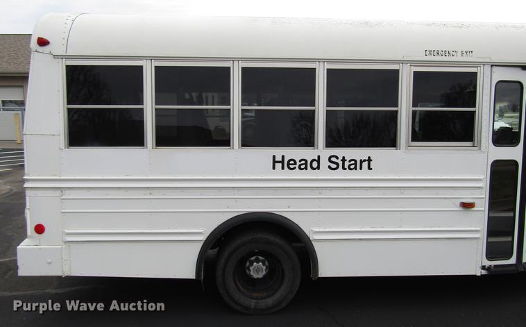 image for item DB6756 2003 Chevrolet Express G3500 school bus