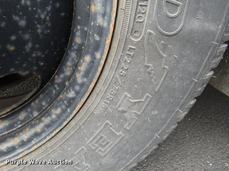 image for item DB6756 2003 Chevrolet Express G3500 school bus