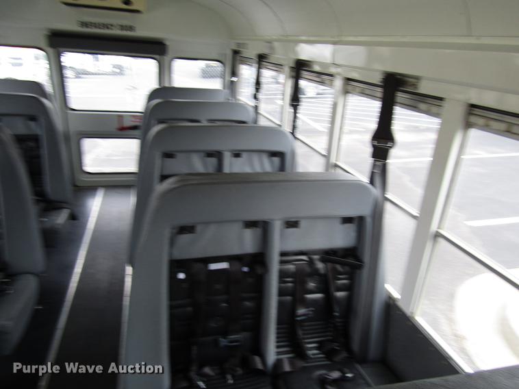 image for item DB6757 2003 Chevrolet Express G3500 school bus