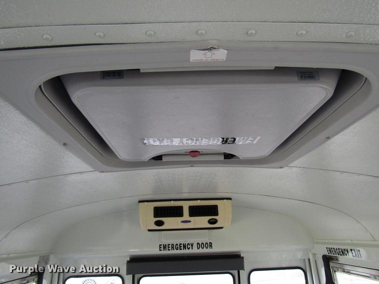 image for item DB6757 2003 Chevrolet Express G3500 school bus