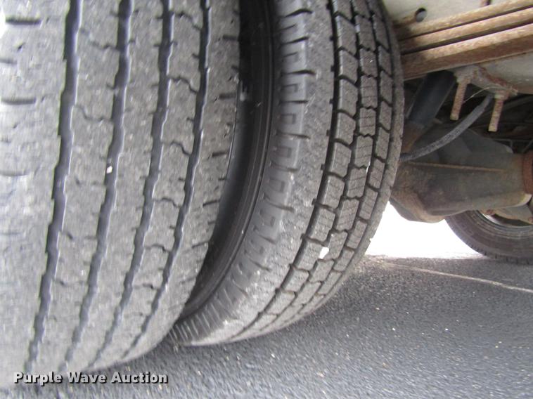 image for item DB6757 2003 Chevrolet Express G3500 school bus