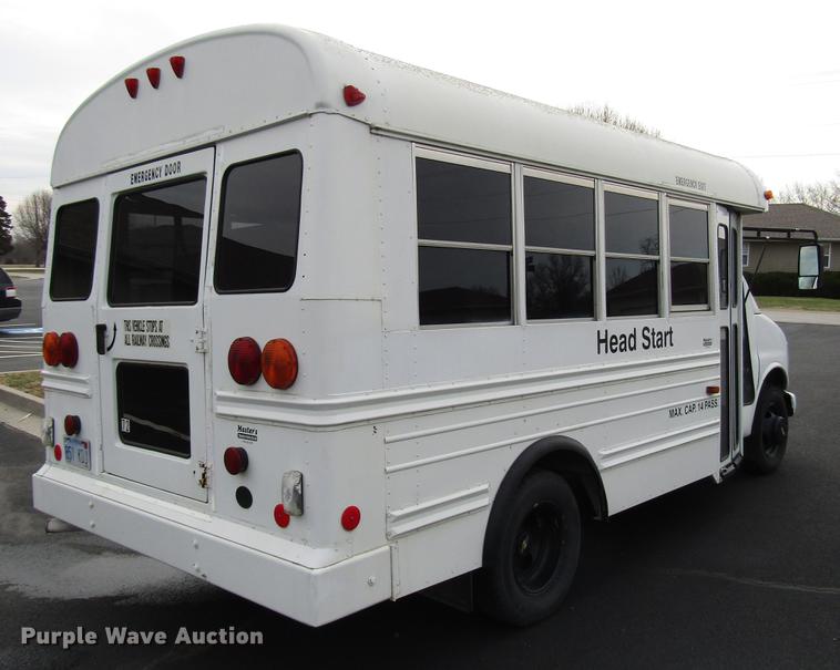 image for item DB6758 2002 Chevrolet Express 3500 Cargo school bus