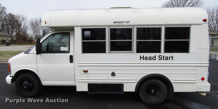 image for item DB6758 2002 Chevrolet Express 3500 Cargo school bus