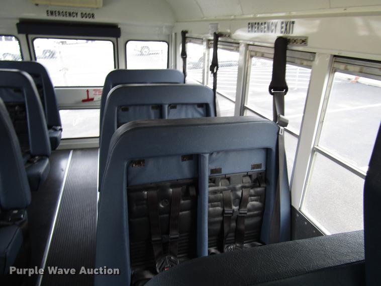 image for item DB6758 2002 Chevrolet Express 3500 Cargo school bus