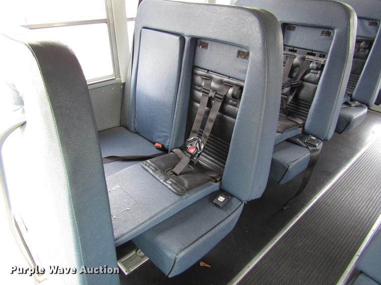 image for item DB6758 2002 Chevrolet Express 3500 Cargo school bus