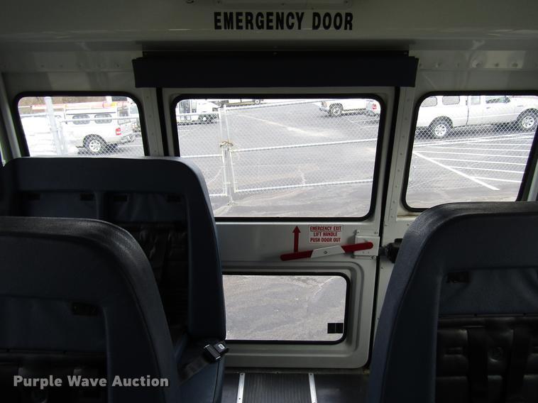 image for item DB6758 2002 Chevrolet Express 3500 Cargo school bus