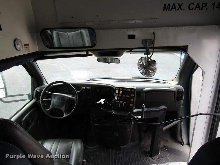image for item DB6758 2002 Chevrolet Express 3500 Cargo school bus