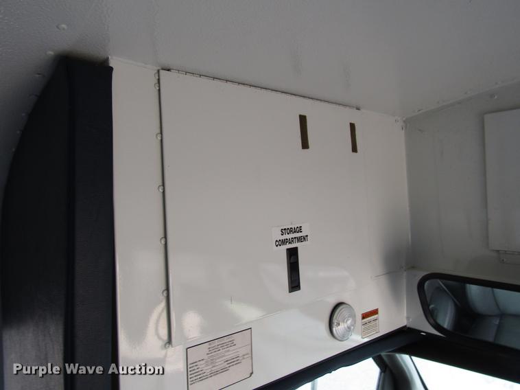 image for item DB6758 2002 Chevrolet Express 3500 Cargo school bus