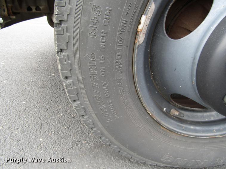 image for item DB6758 2002 Chevrolet Express 3500 Cargo school bus