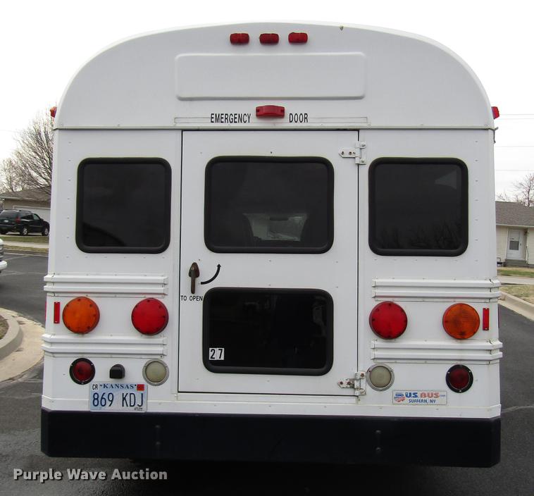 image for item DB6759 2004 Chevrolet Express G3500 school bus