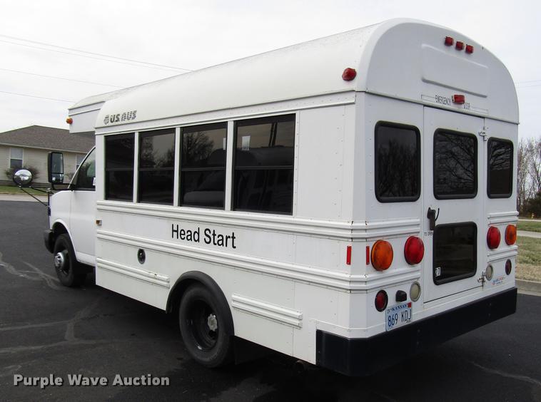 image for item DB6759 2004 Chevrolet Express G3500 school bus