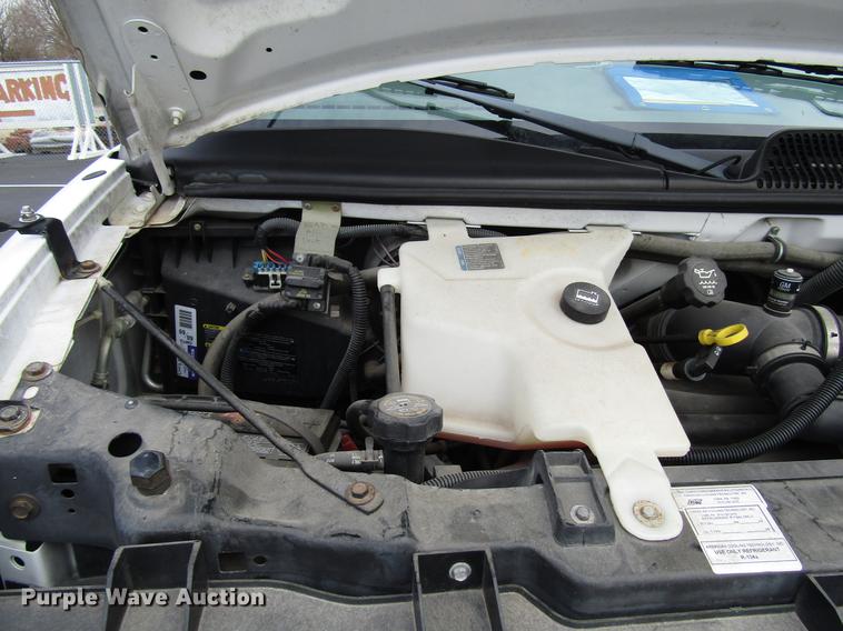 image for item DB6759 2004 Chevrolet Express G3500 school bus