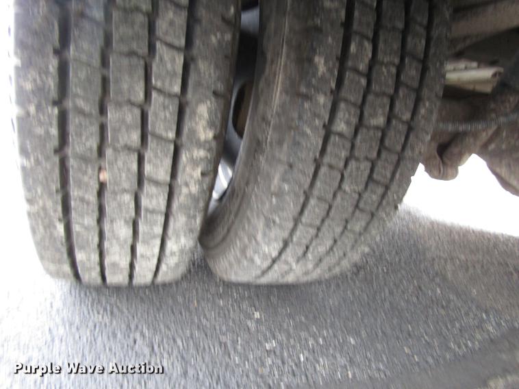 image for item DB6759 2004 Chevrolet Express G3500 school bus